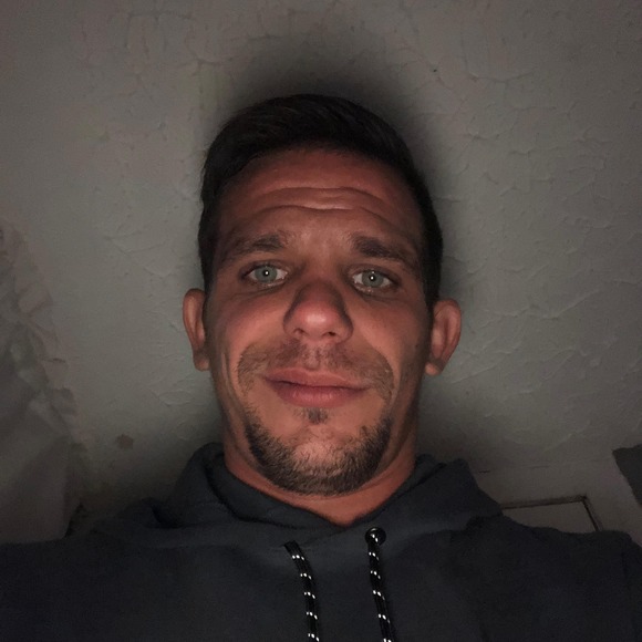 Meet your Posher, Jozsef - Picture 1 of 1